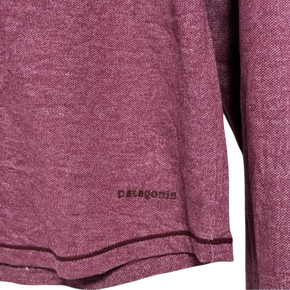 069 PATAGONIA Women’s Organic Cotton Henley Long Sleeve Shirt - Purple, Large - Picture 5 of 8